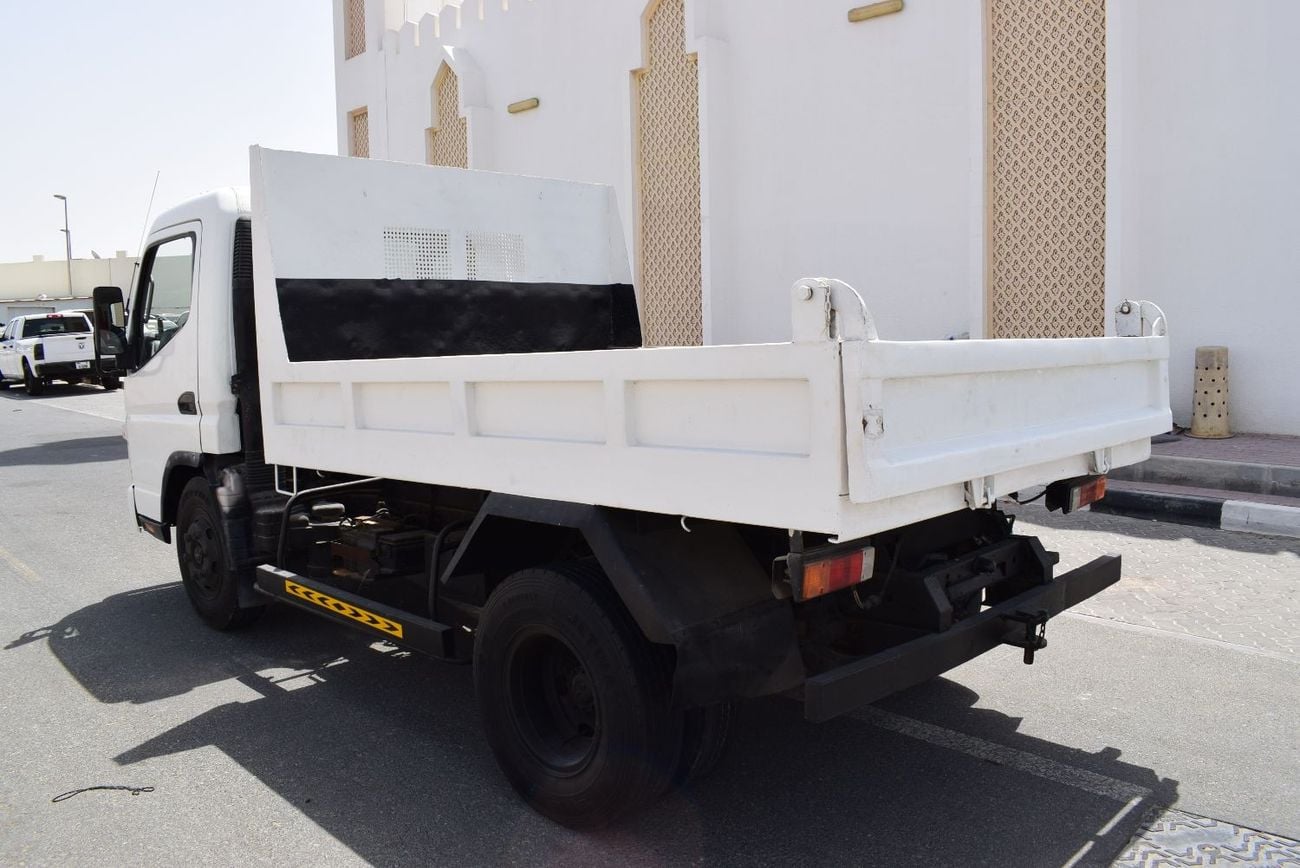 Mitsubishi Fuso Canter Mitsubishi Canter Dumper, model:2006. Excellent condition