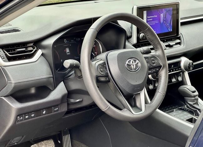 Toyota RAV4 XLE, миниатюра 15