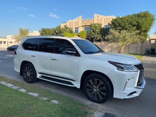 Lexus LX 570