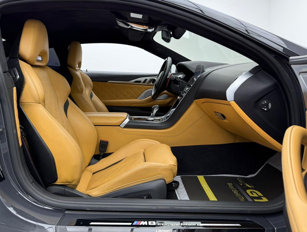 BMW M8 Competition 4.4L (625 HP) 2020 BMW M8 Competition Coupe, Warranty, Carbon Fiber Package, Fully Loade