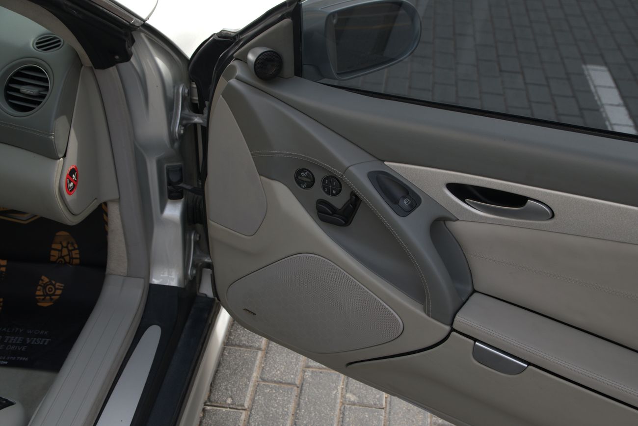 مرسيدس بنز SL 55 AMG Kompressor