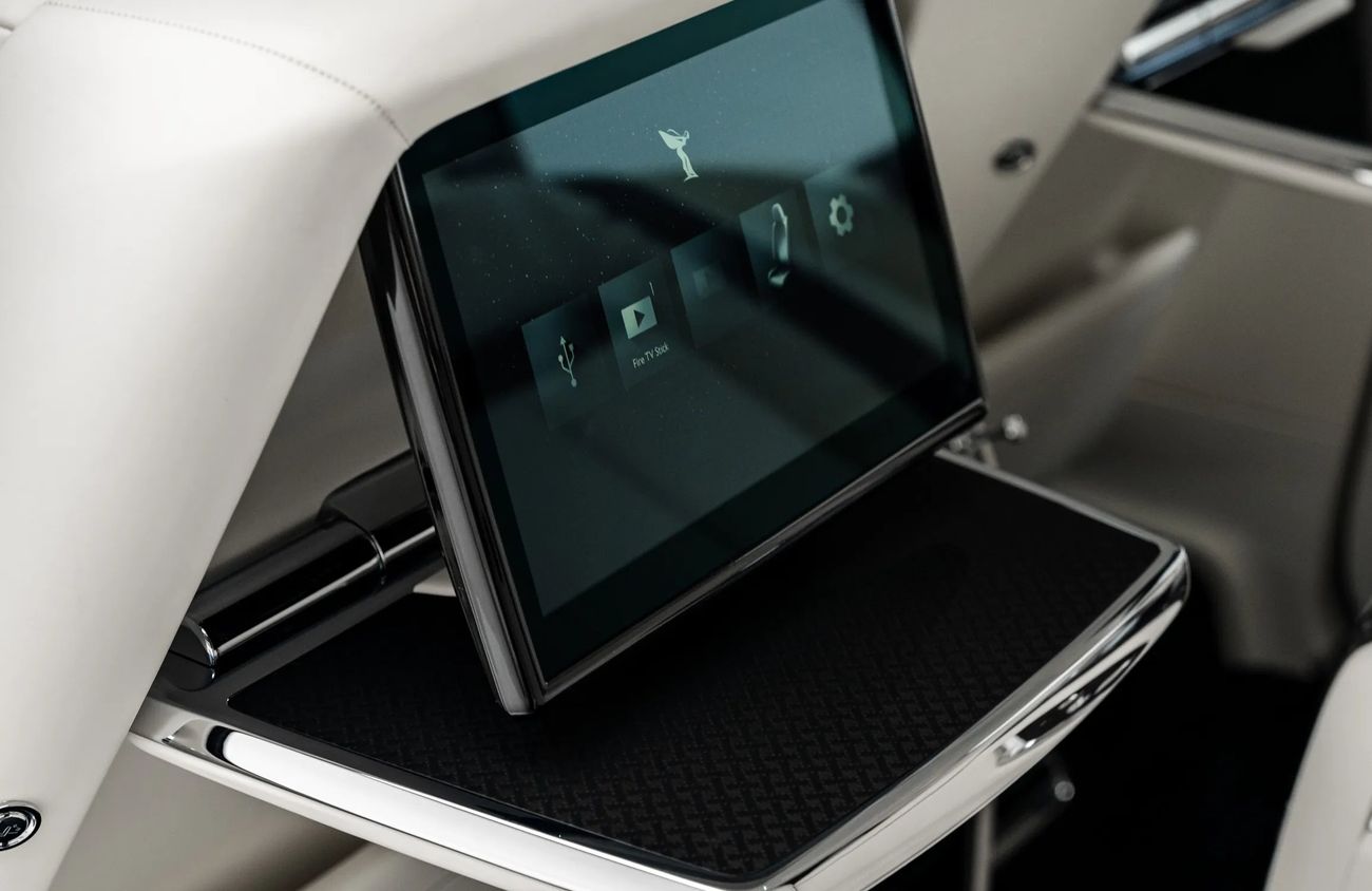 Rolls-Royce Cullinan 6.75L V12 Twin-Turbocharged Engine | Warranty