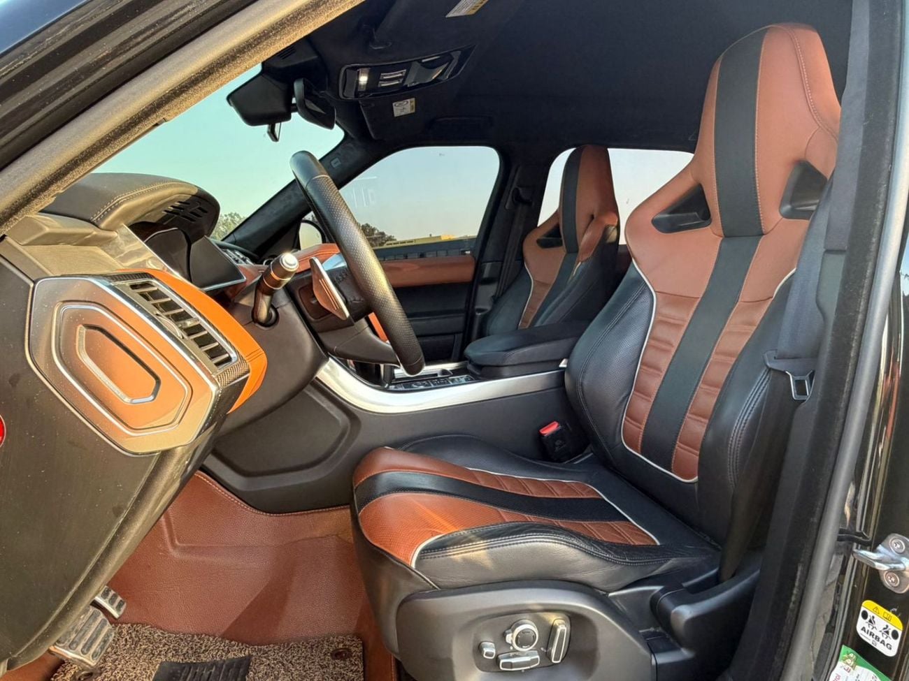 Land Rover Range Rover Sport SVR 5.0L (575 HP) 4WD