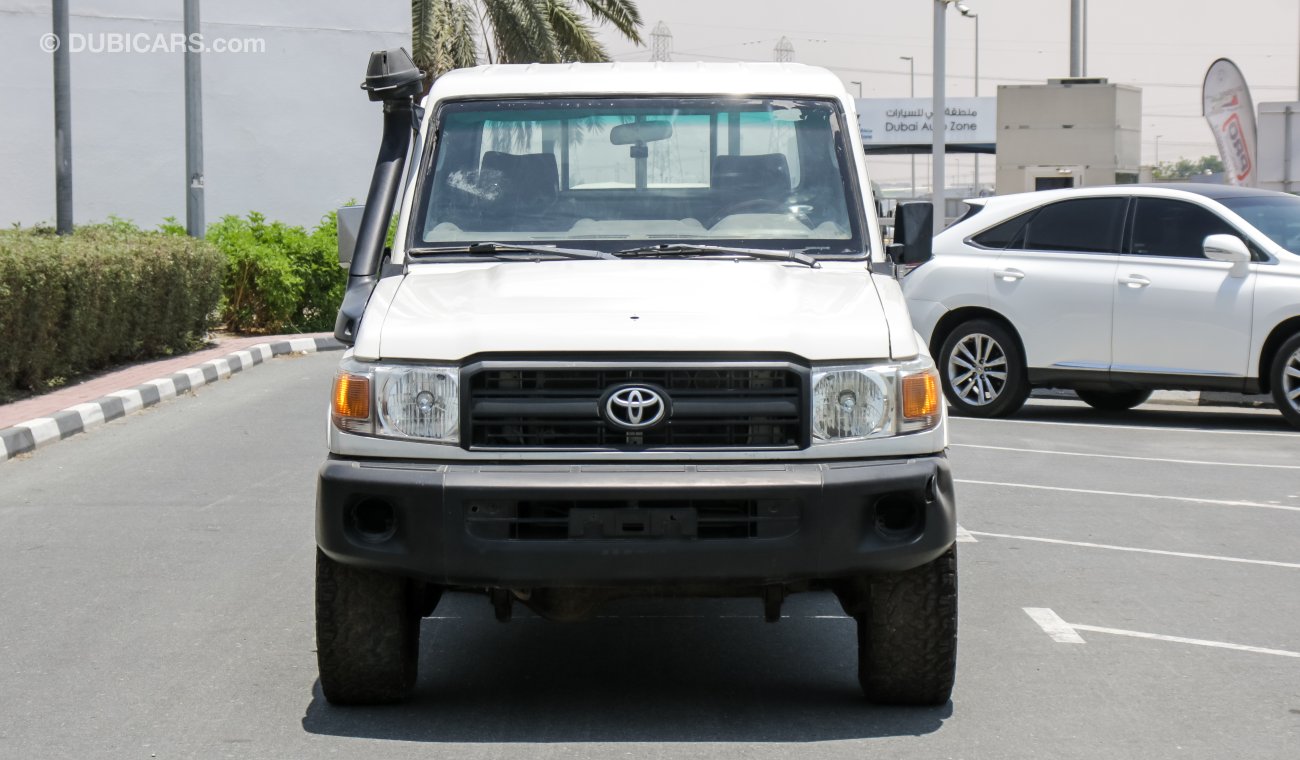 Toyota Land Cruiser Pick Up