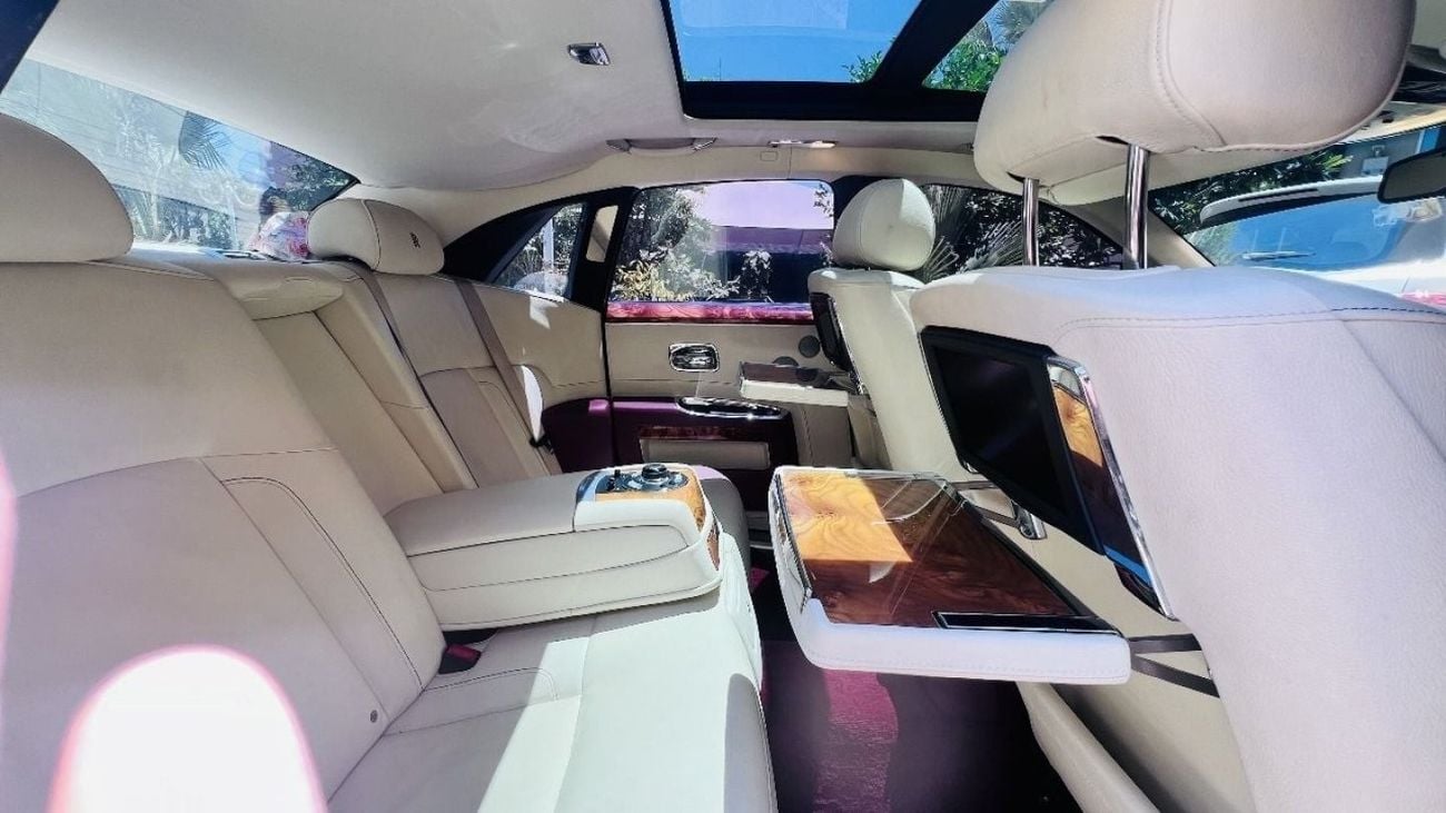 Rolls-Royce Ghost Std Rolls Royce Ghost 2012 | GCC | Low Mileage | WELL MAINTAINED