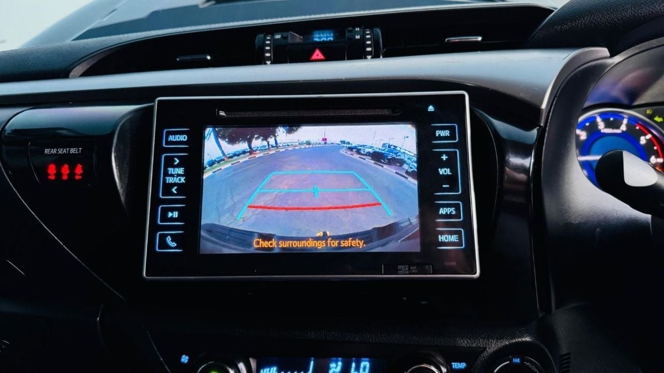 تويوتا هيلوكس -