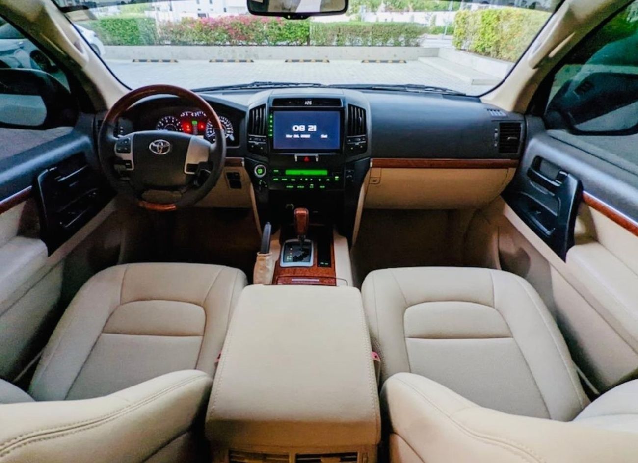 تويوتا لاند كروزر Toyota landcuriser GXR V8 2018 original