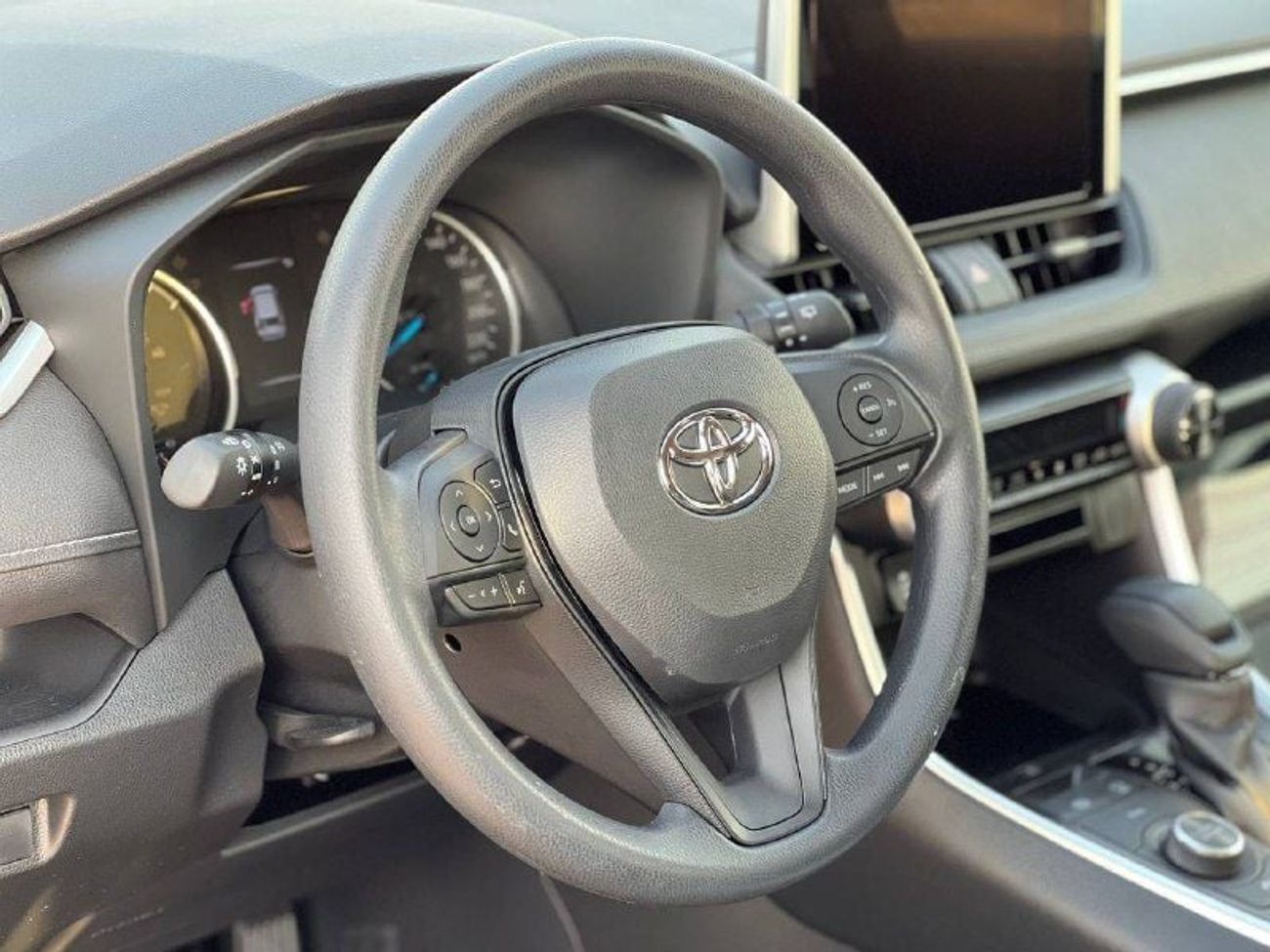 Toyota RAV4 2.5L HYBRID A/T // 2025 // MID OPTION WITH SUNROOF , NAVIGATION // SPECIAL OFFER // BY FORMULA AUTO