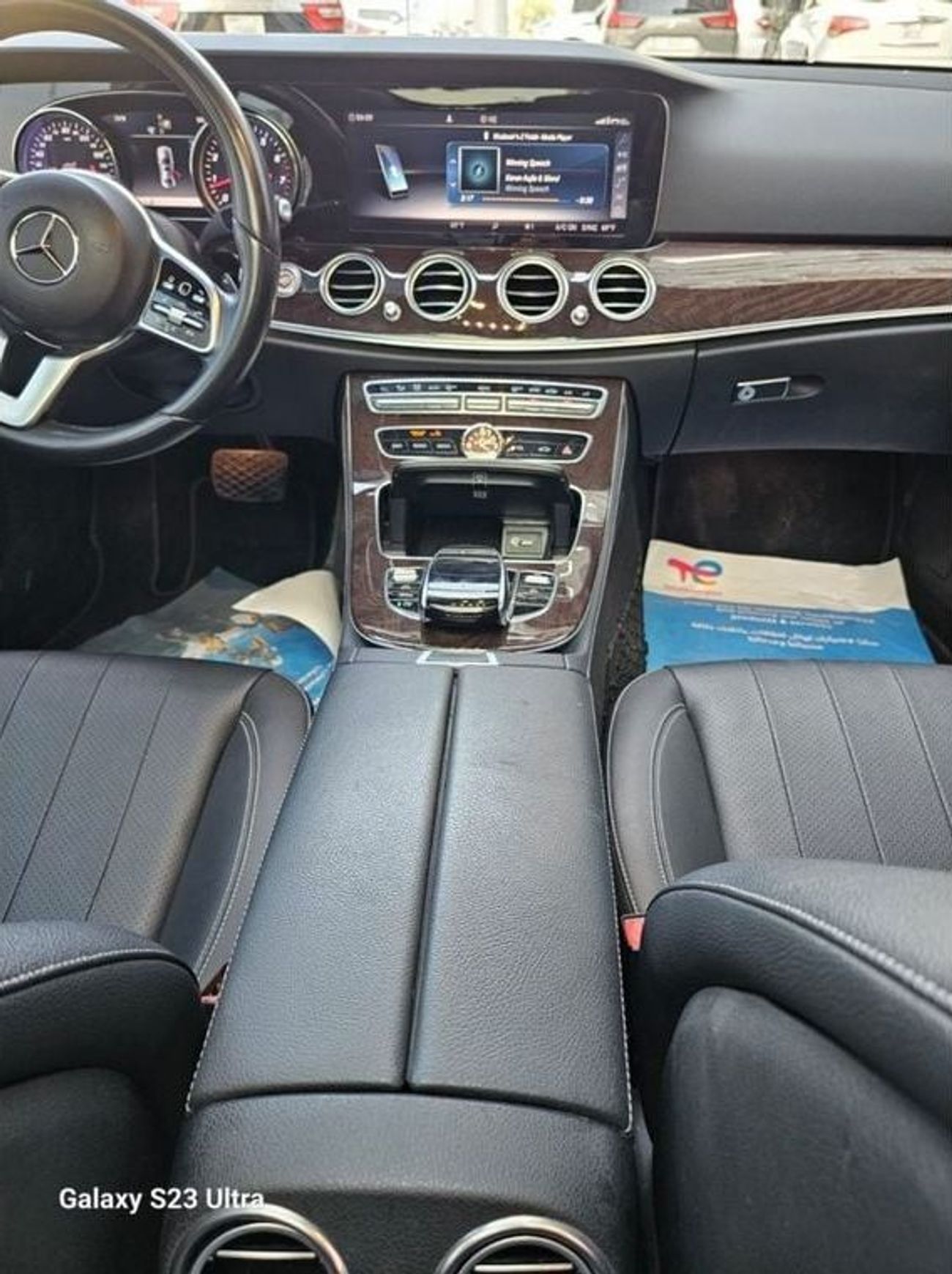 Mercedes-Benz E300 Panoramic