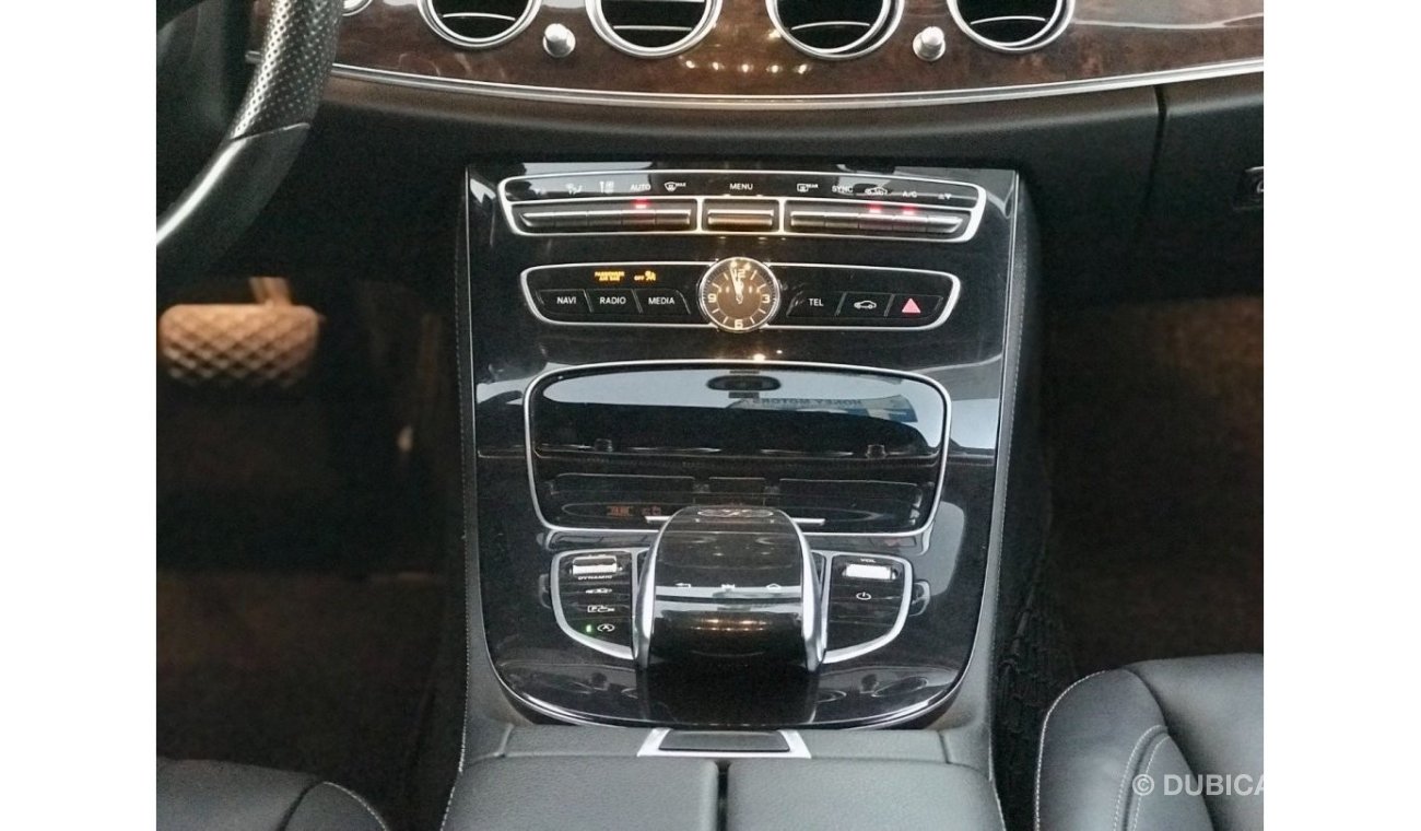 Mercedes-Benz E 400