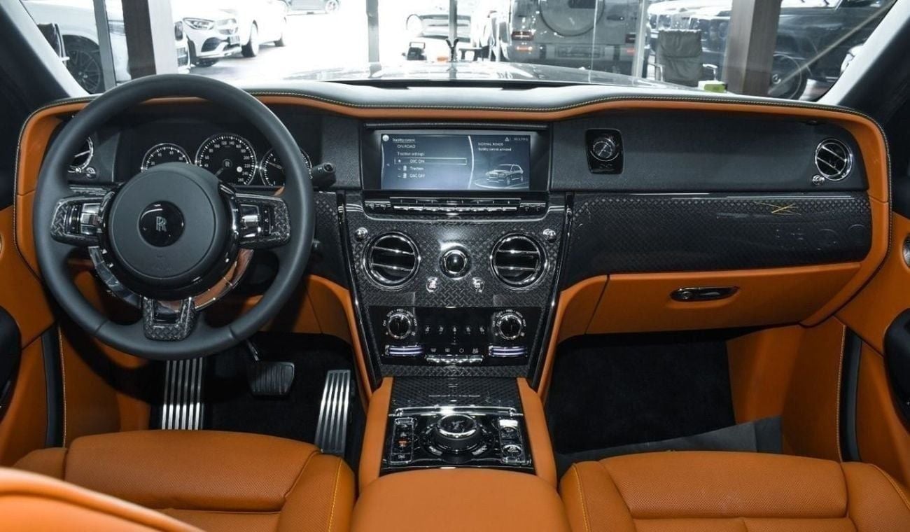 Rolls Royce Cullinan BLACK BADGE 2023 Rolls-Royce Cullinan | 6.75L Twin-Turbo V12 | 600 KM | European Specs