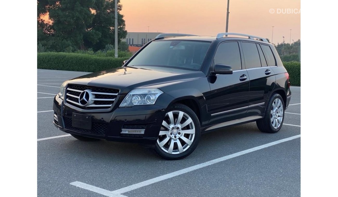 Mercedes-Benz GLK 300 Mercedes GLK 300 V6 2011 Japanecs Specs  - Perfect Condition - Accident Free