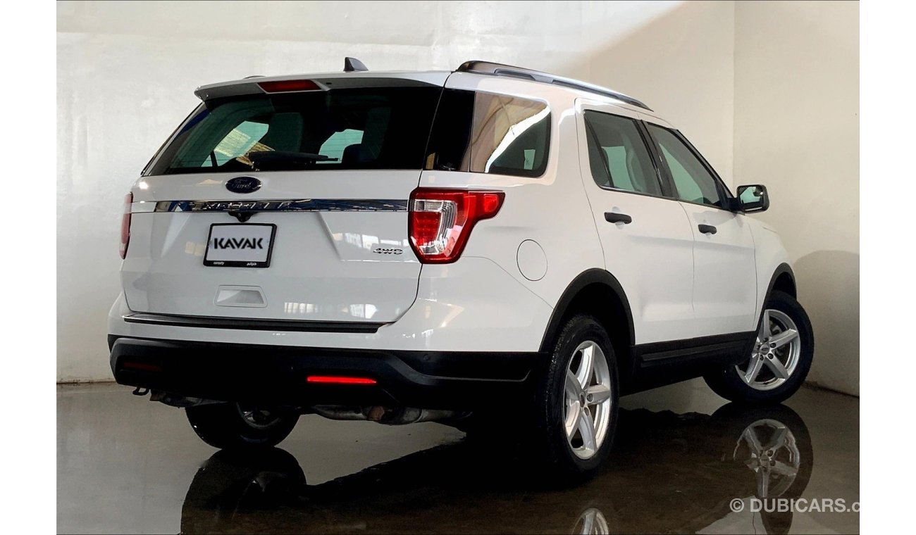 Ford Explorer XL / Standard