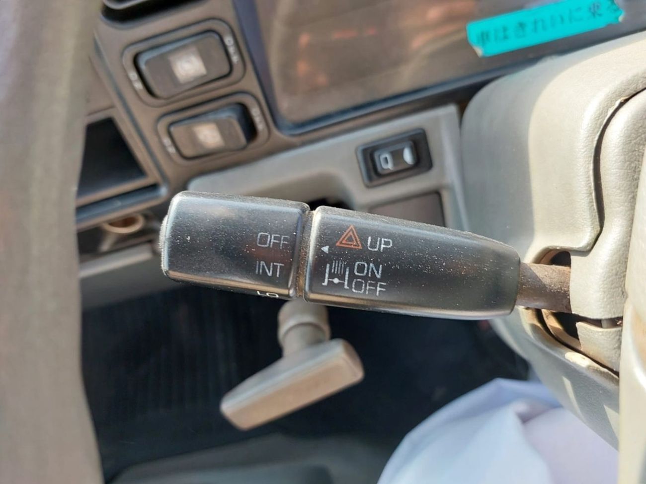 ميتسوبيشي فوسو كانتير MITSUBISHI CANTER TRUCK RHD 1997 MODEL 4.5 L DIESEL MANUAL(PM31017)