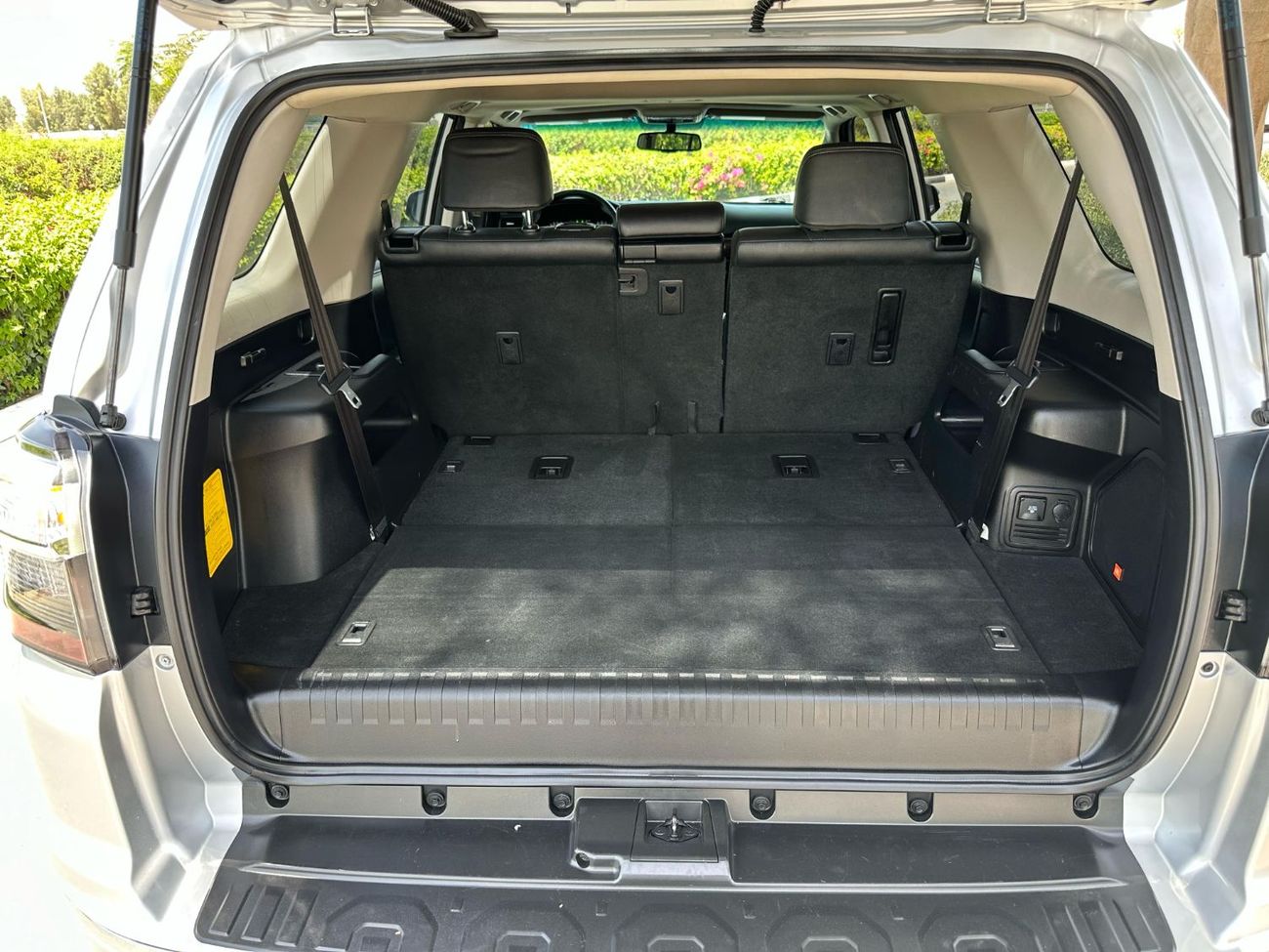 تويوتا Runner4 TOYOTA 4RUNNER LIMITED | FULL OPTION | 7 SEATS & 4X4 | UAE PASS