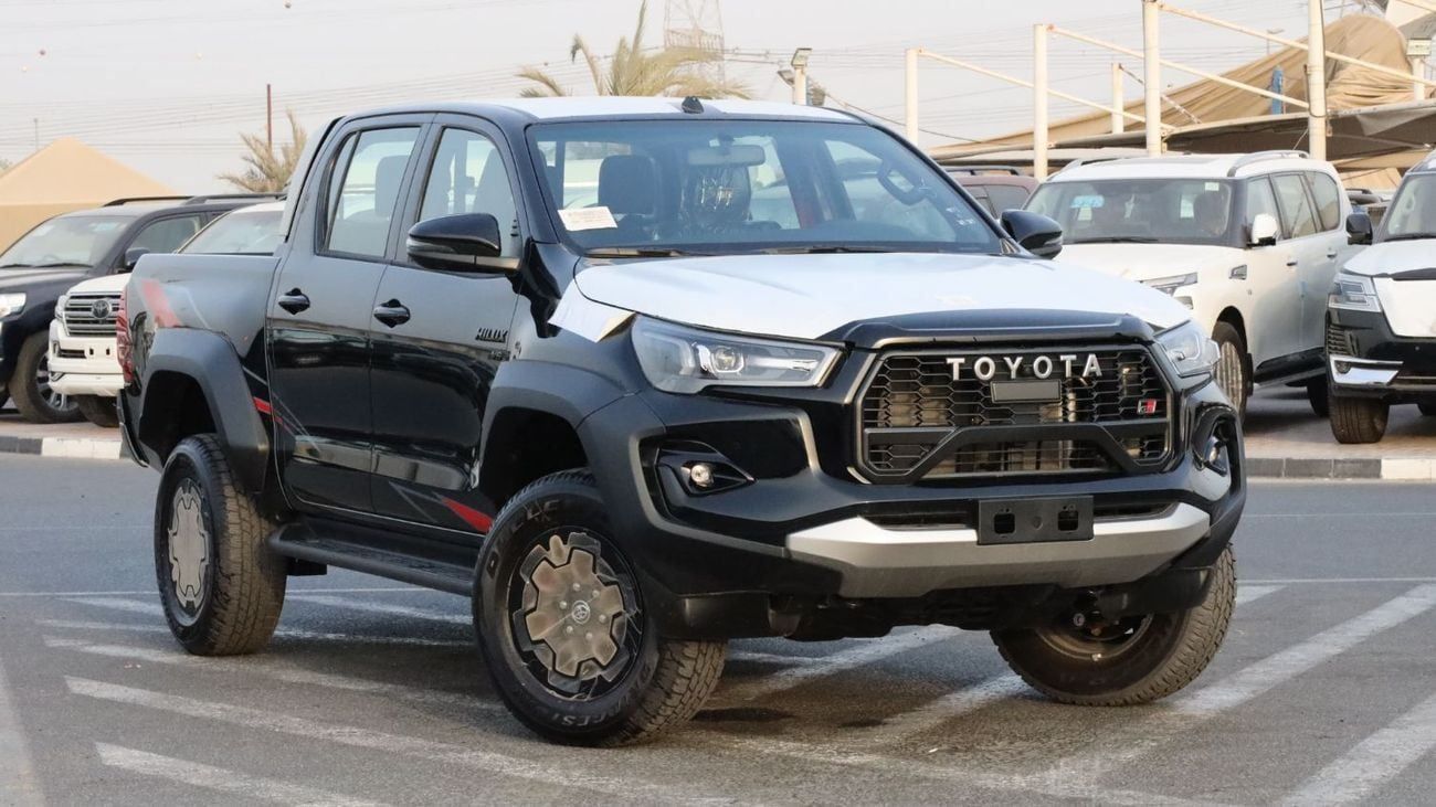 تويوتا هيلوكس GR Sport 4.0L