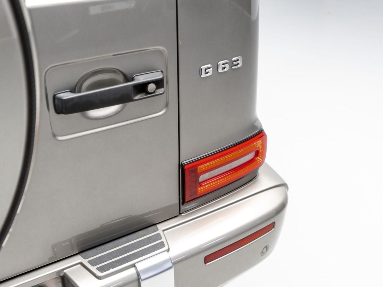 مرسيدس بنز G 63 AMG STD STD