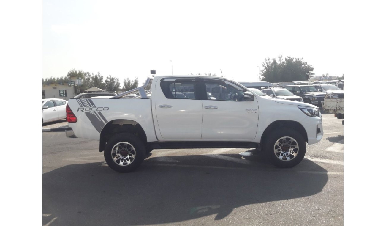 تويوتا هيلوكس TOYOTA HILUX PICK UP RIGHT HAND DRIVE (PM987)