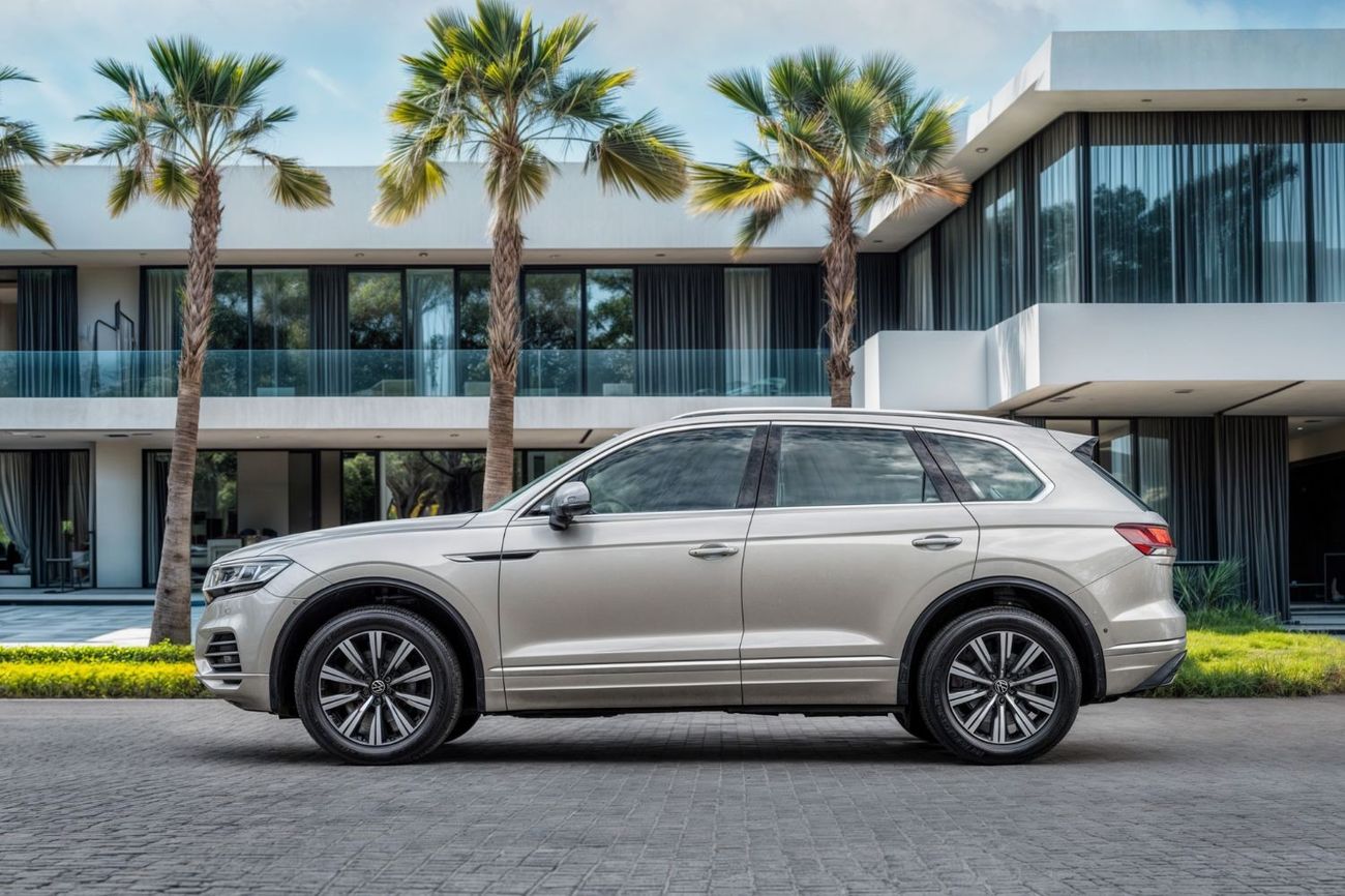 Volkswagen Touareg Atmosphere | 3,721 P.M  | 0% Downpayment | Volkswagen Warranty