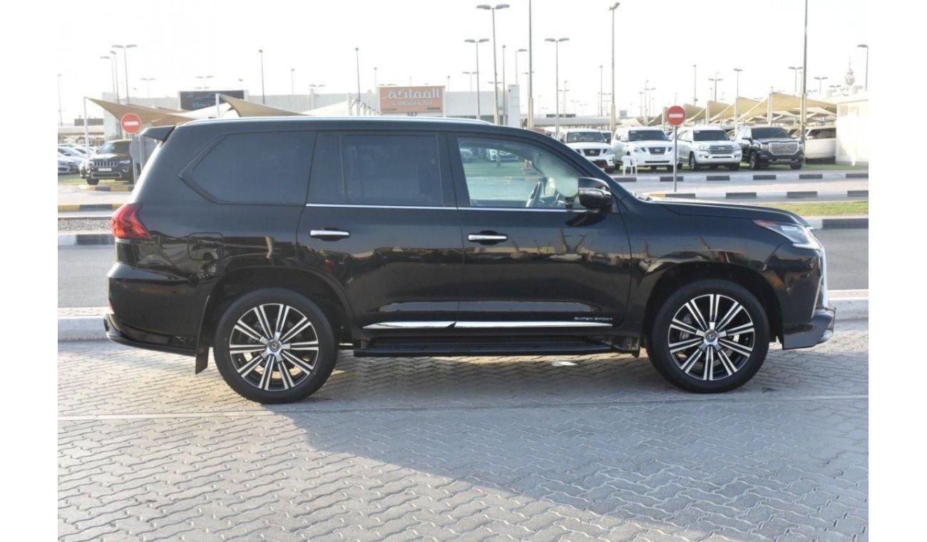 Lexus LX570 EXECUTIVE PACKAGE 2018 / CLEAN CAR / WITH WARRANTY