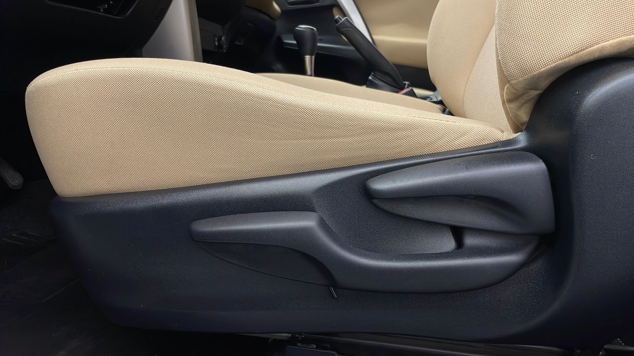 تويوتا راف ٤ EX 2.5 | +مع الضمان | كمان تم فحص ١٥٠