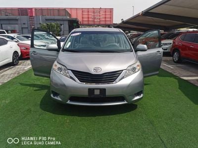 Toyota Sienna أمريكي أوراق جمارك رقم 1 أبواب كهرباء