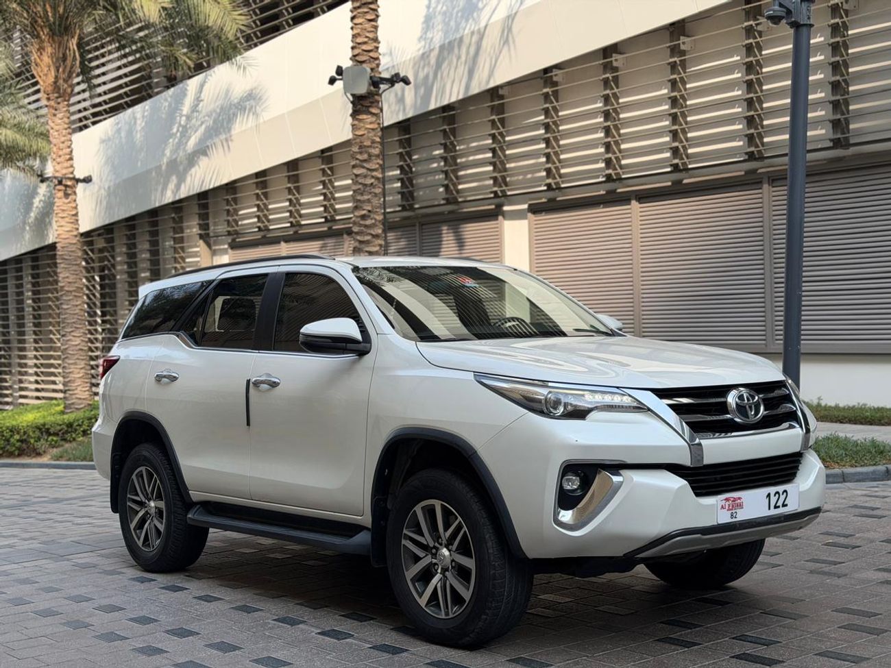 تويوتا فورتونر VXR 4.0L (278 HP)