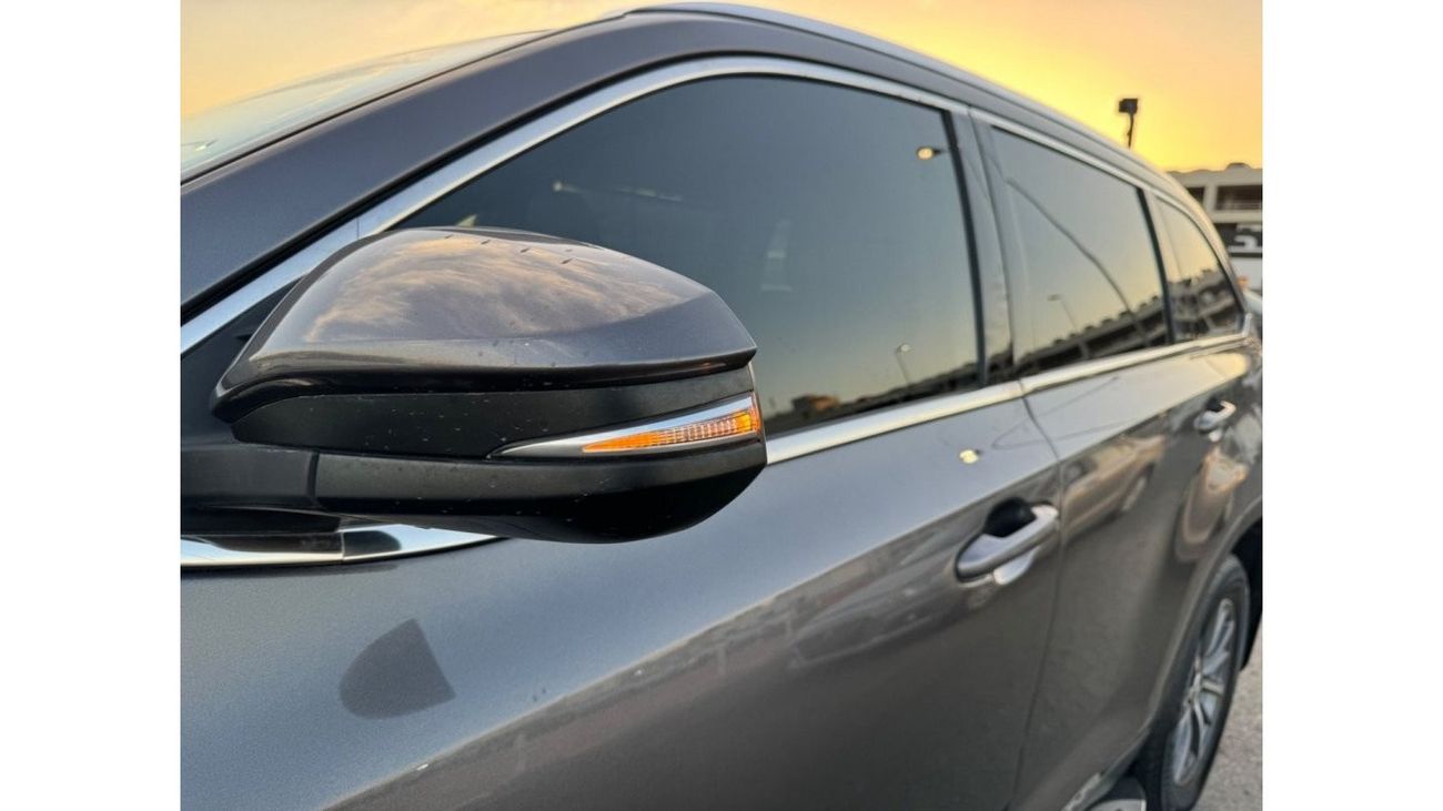 Toyota Highlander 2019 XLE LIMITED SUNROOF AWD 7 SEATS FULL OPTION