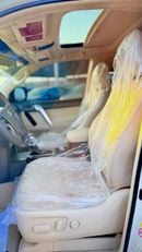 Toyota Prado VXR 2018 Model LHD Full Option GCC Specification Sunroof, Coolbox, Leather Seats, Electric Seats Top