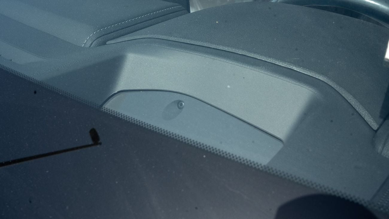 Toyota Highlander 2026 Toyota Highlander Limited 2.5L AT Hybrid (Gray-Beige)