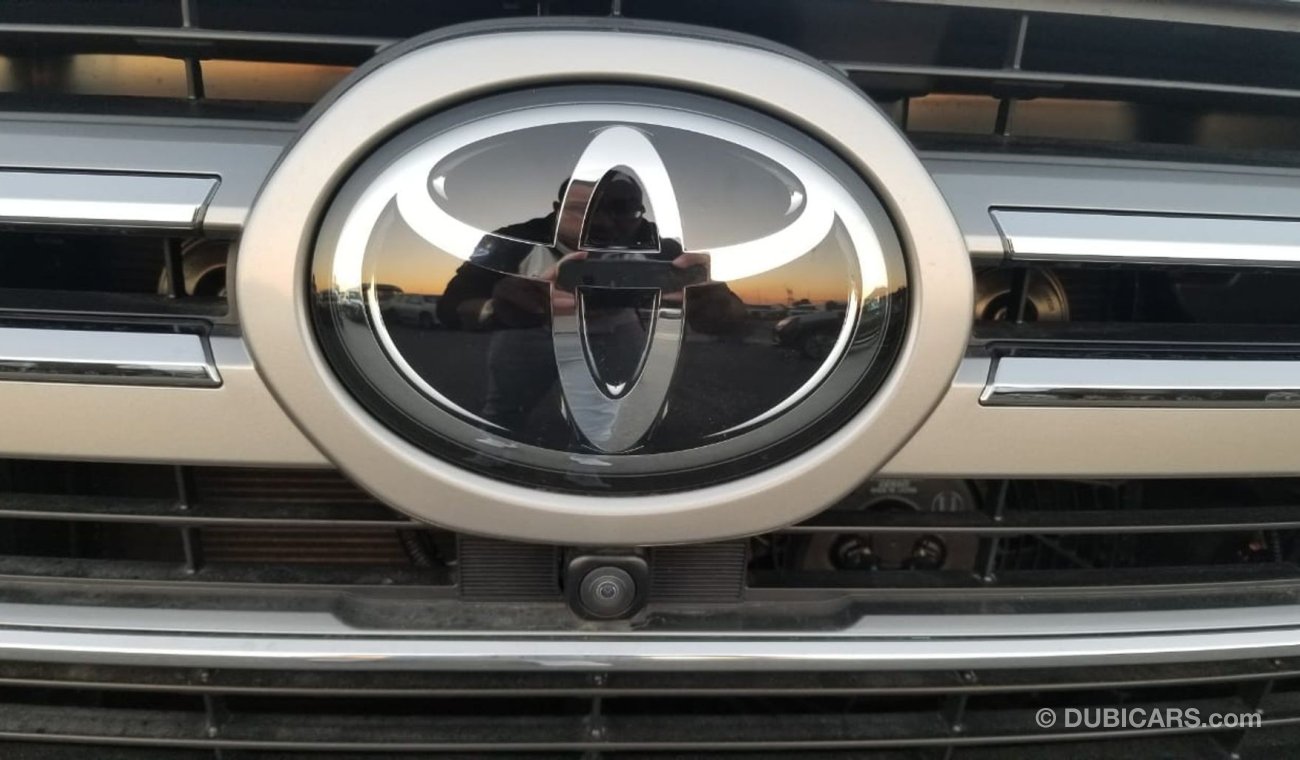 Toyota Land Cruiser TOYOTA LAND CRUISER 5.7L VXS BRAND NEW MY 2019
