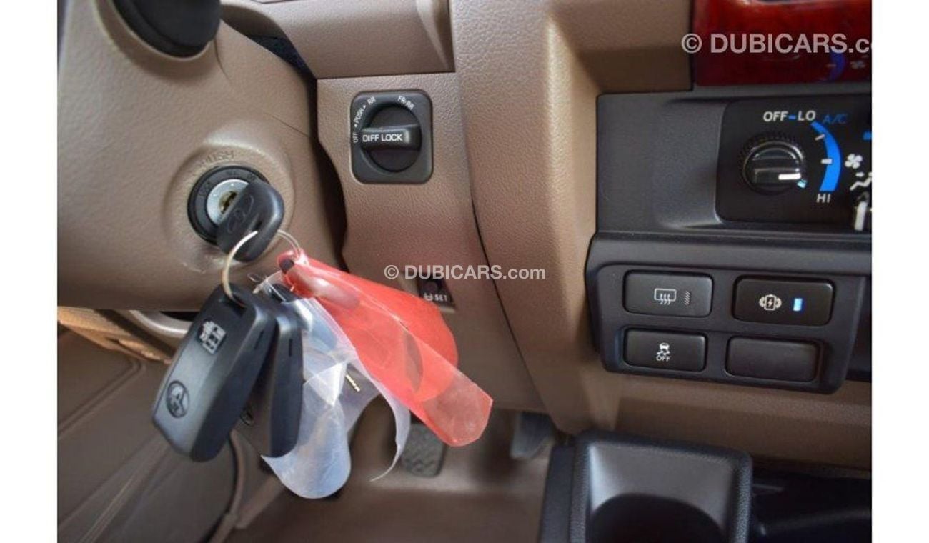 Toyota Land Cruiser 70