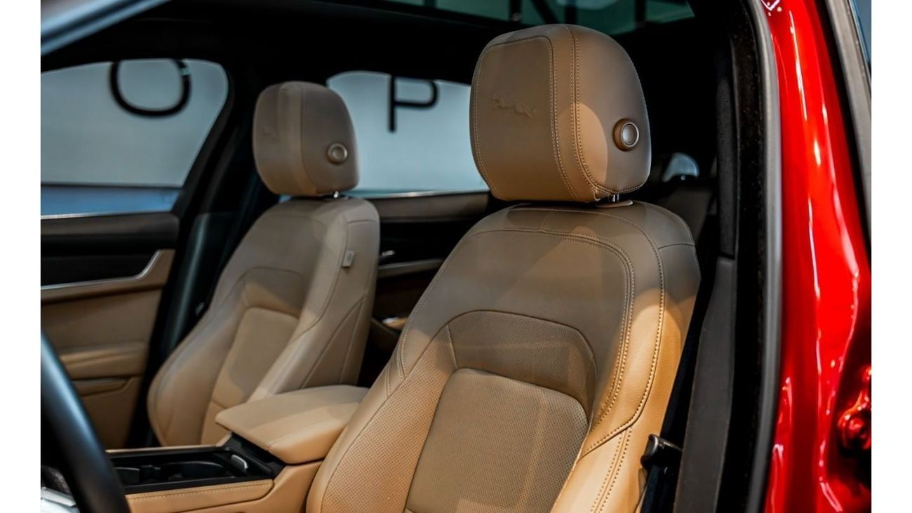 Jaguar F Pace Std 2021 Jaguar F-Pace, 2026 Jaguar Warranty and Service Contract, Low Kms, GCC