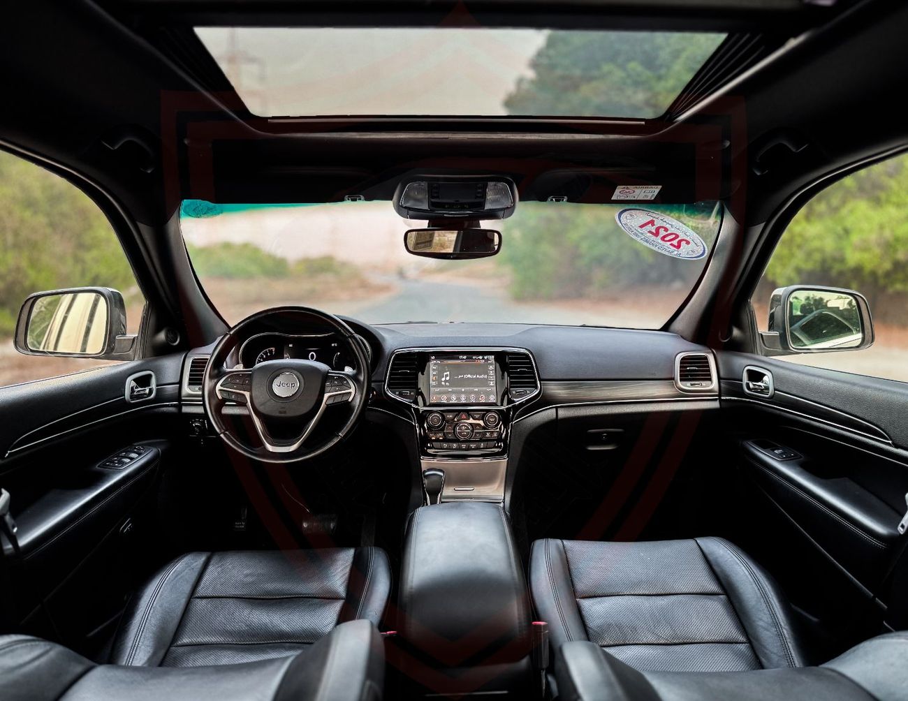 Jeep Grand Cherokee Limited 3.6L Jeep Grand Cherokee | 3.6 L | 2021 | GCC | Accident-Free |  In Excellent Condition | 13