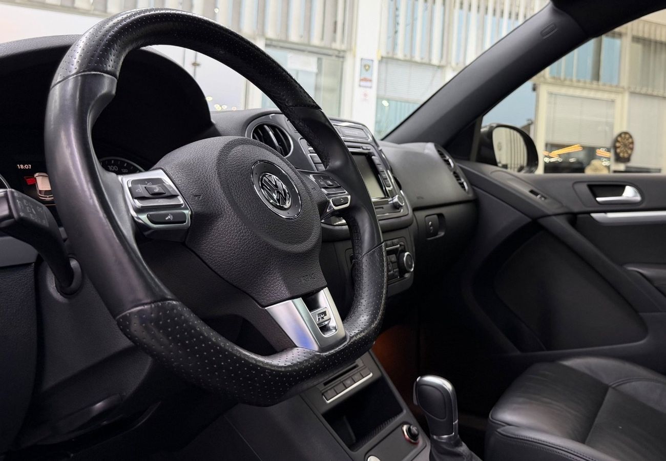 فولكس واجن تيجوان R-Line 2.0L