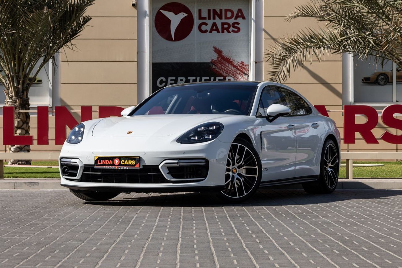 Porsche Panamera GTS 4.0L (454 HP) RWD
