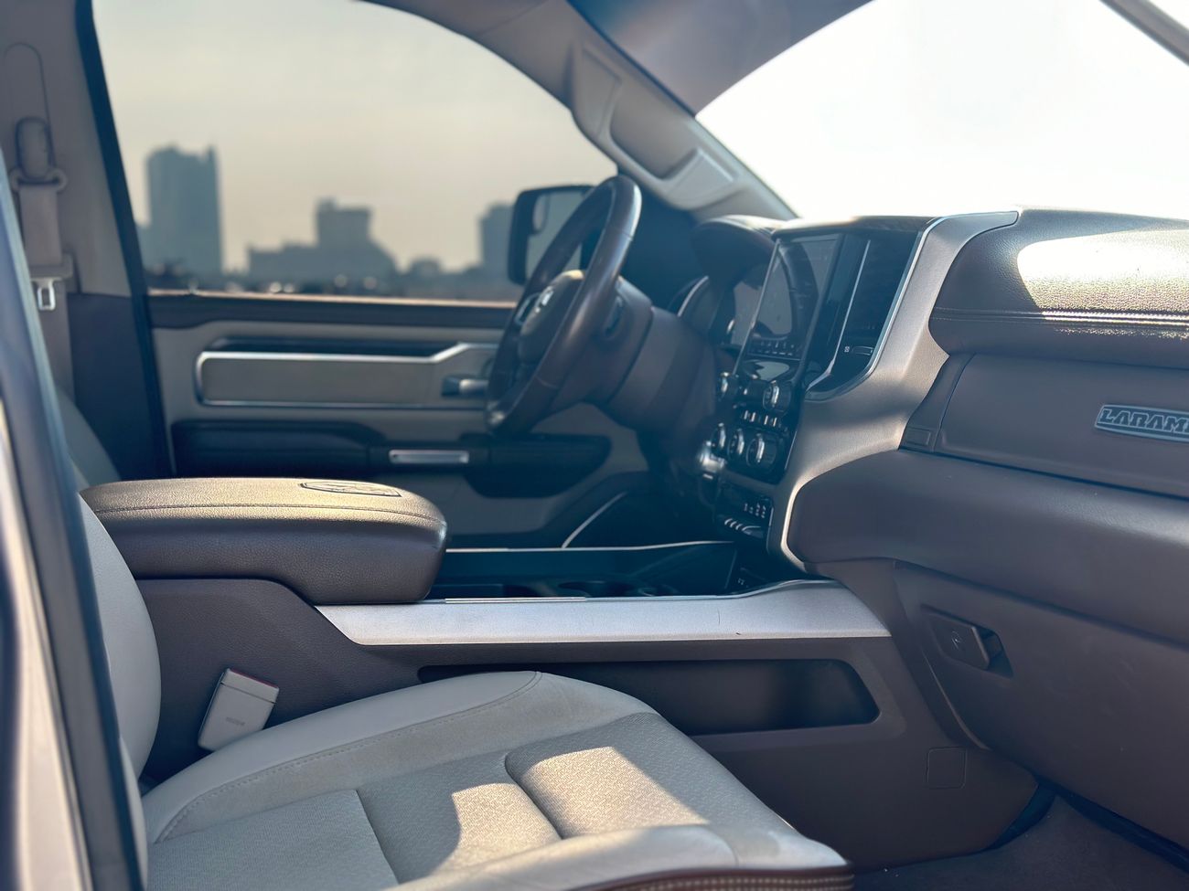 RAM 1500 laramie