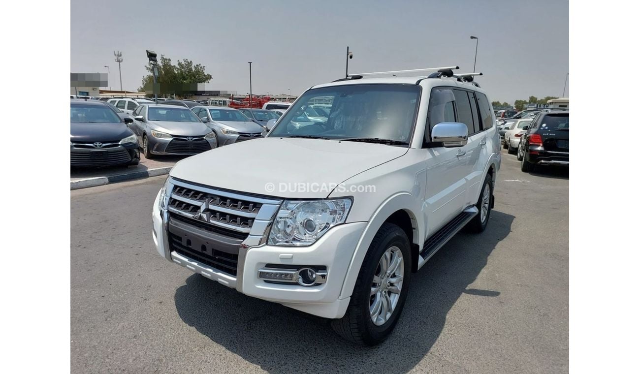 Mitsubishi Pajero MITSUBISHI PAJERO RIGHT HAND DRIVE(PM00423)