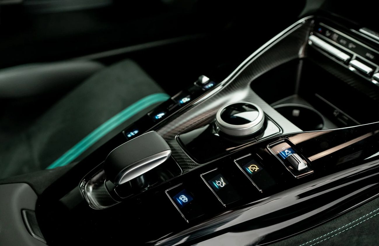 Mercedes-Benz AMG GT 4.0L V-8 Bi-Turbo Engine