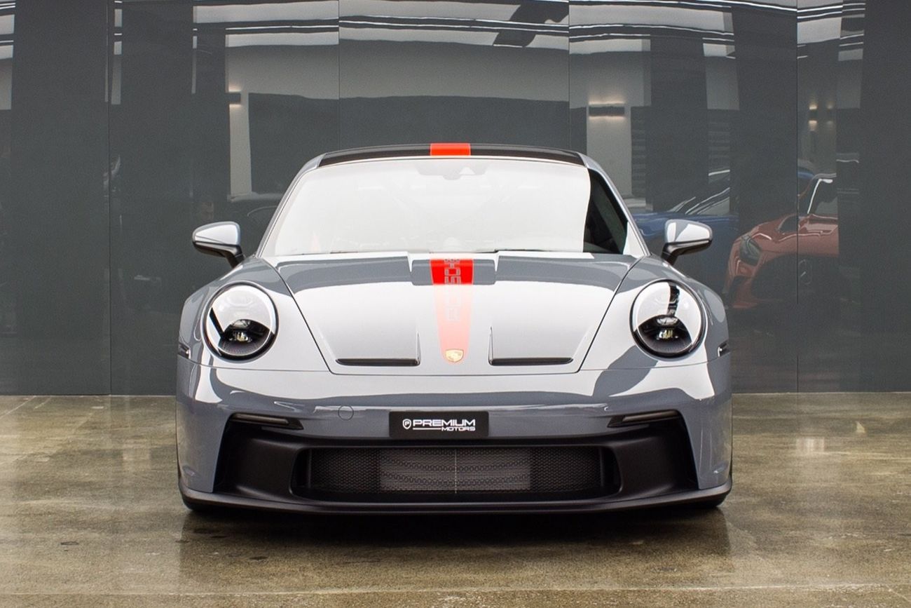 Porsche 911 Gcc | Dealer Warranty