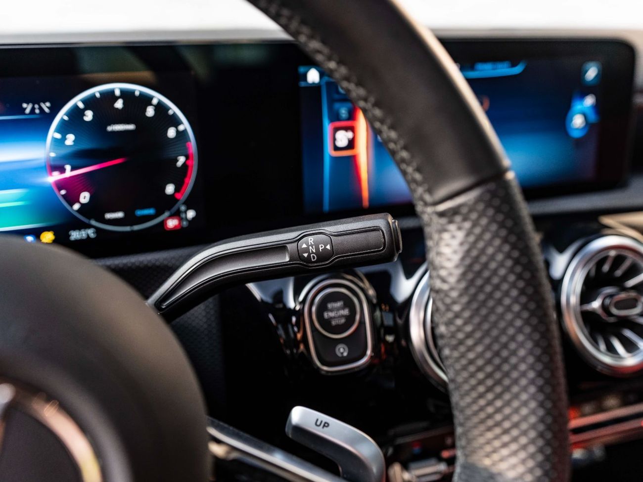 Mercedes-Benz A 35 AMG Std 2.0L