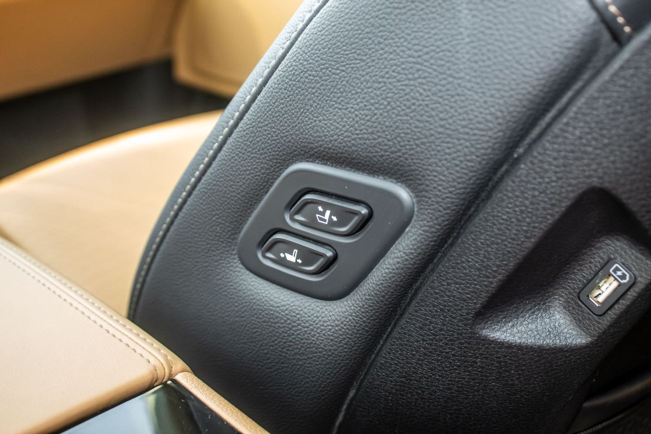 Kia Carnival 1999 AED WITH ZERO DOWN PAYMENT KIA CARNAVAL 2022 DESIEL