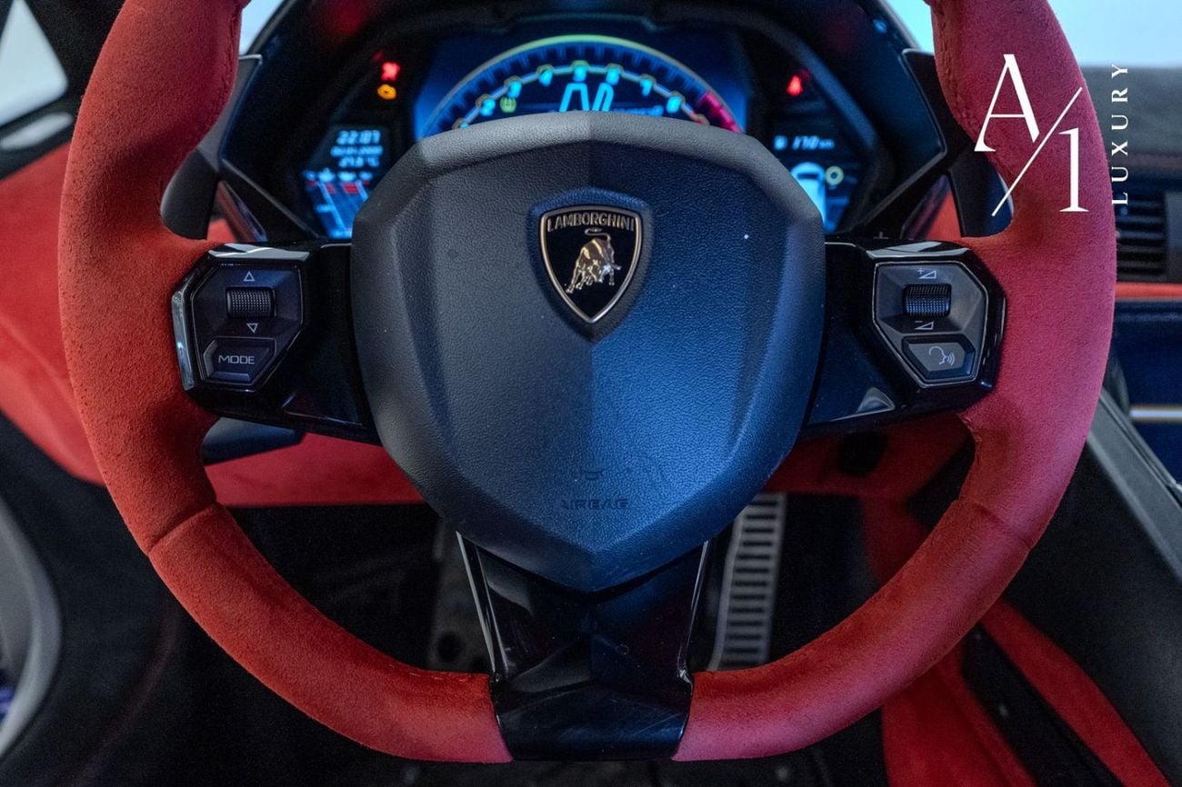 Lamborghini Aventador SVJ ROADSTER 2021 Lamborghini SVJ Edition ( 1 di 900 ) Carbon Fibre Package, Excellent Condition, Eu
