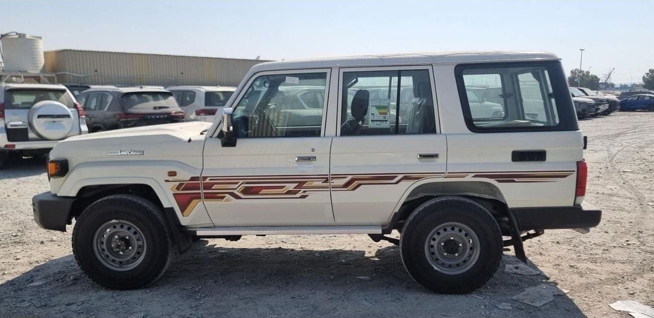 تويوتا لاند كروزر 70 LX LC 76 4.0 V6 PETROL HTOP 5 DOOR