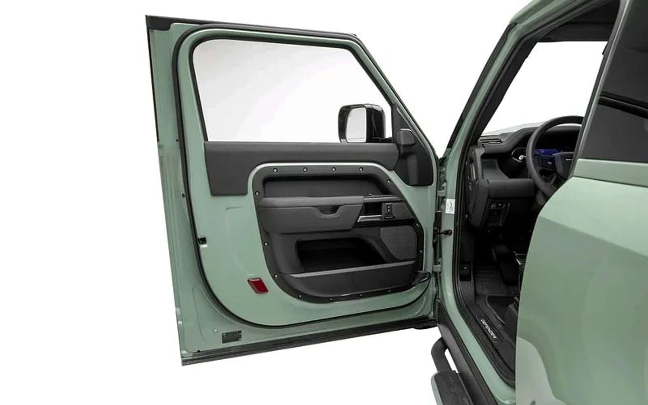 لاند روفر ديفندر 75th Limited Edition P400