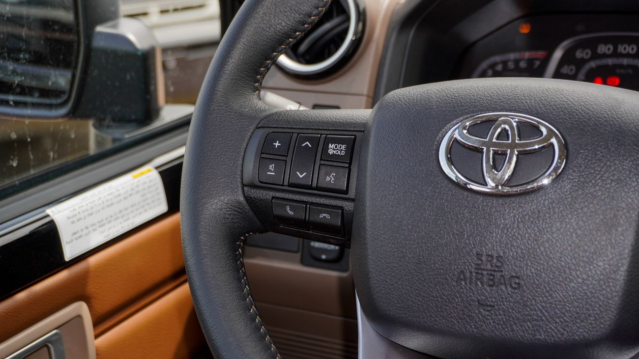 Toyota Land Cruiser 70 LX 4.0 L V6