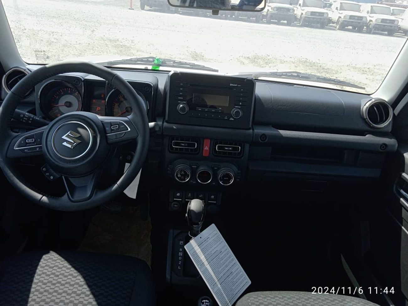 سوزوكي جيمني GLX ECTAI0041- 2026 Suzuki Jimny GLX - 1.5L Petrol Auto - Ivory