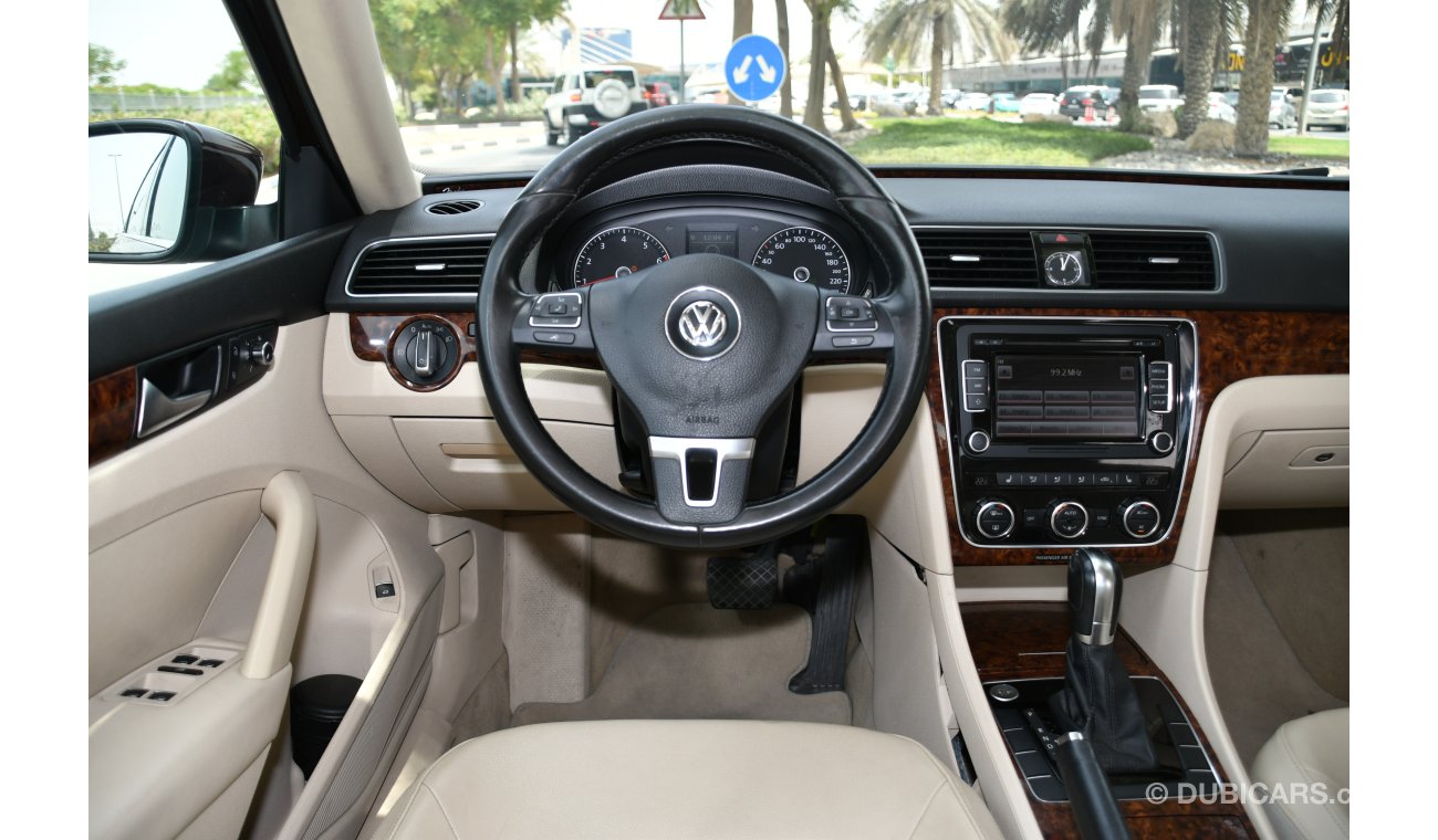 Volkswagen Passat 2.5L - GCC SPECS - 1 YEAR WARRANTY - WE ARE OFFERING ZERO DOWN PAYMENT -