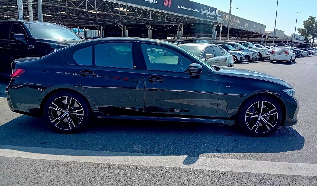 بي أم دبليو 320  بي ام دبليو 320i
