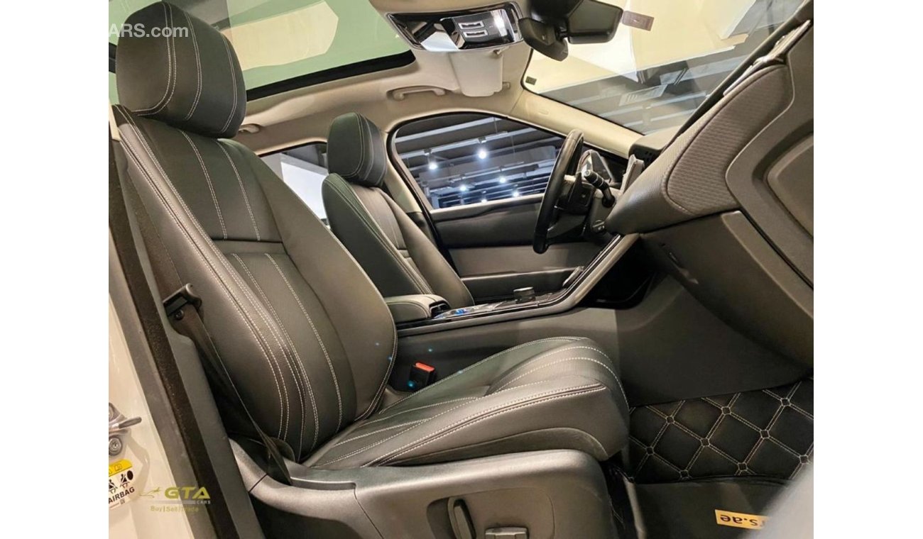 لاند روفر رينج روفر فيلار 2018 Range Rover Velar, Warranty, Service History, GCC, Mint Condition